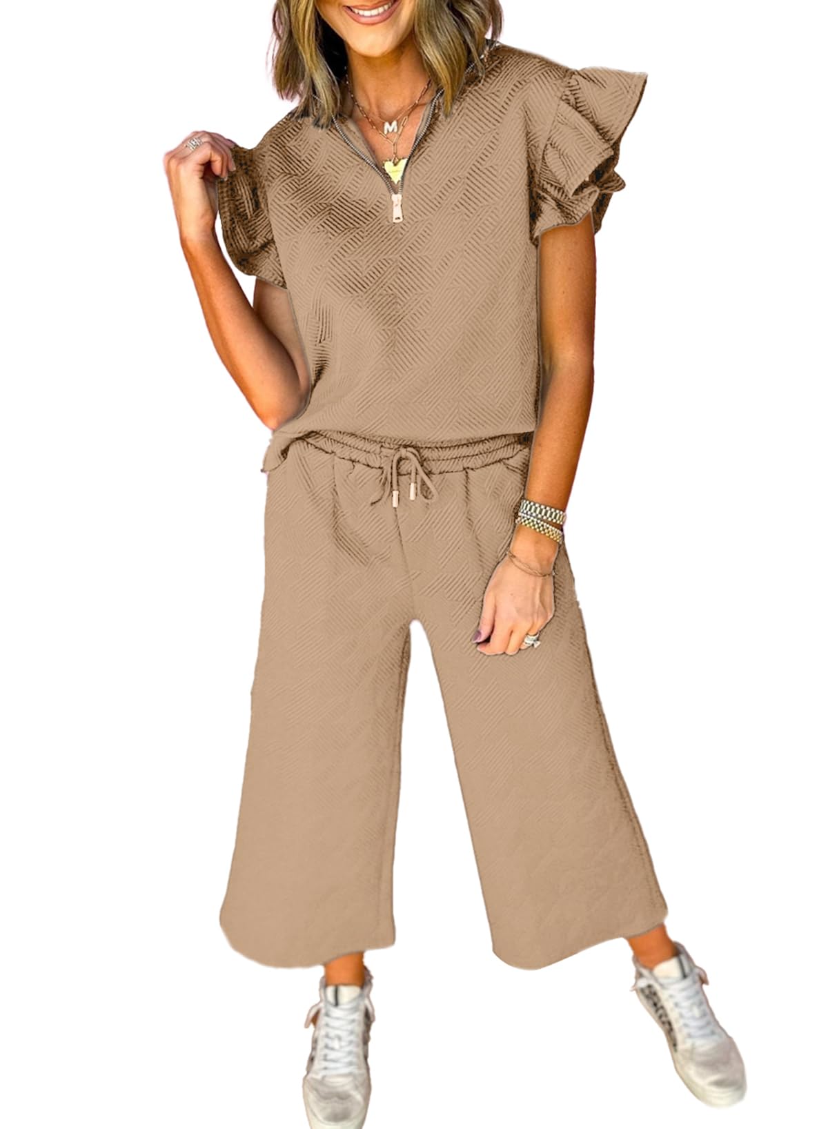 Lounge Set Shewin Com Decote Em V, Manga Curta E Calças Femininas