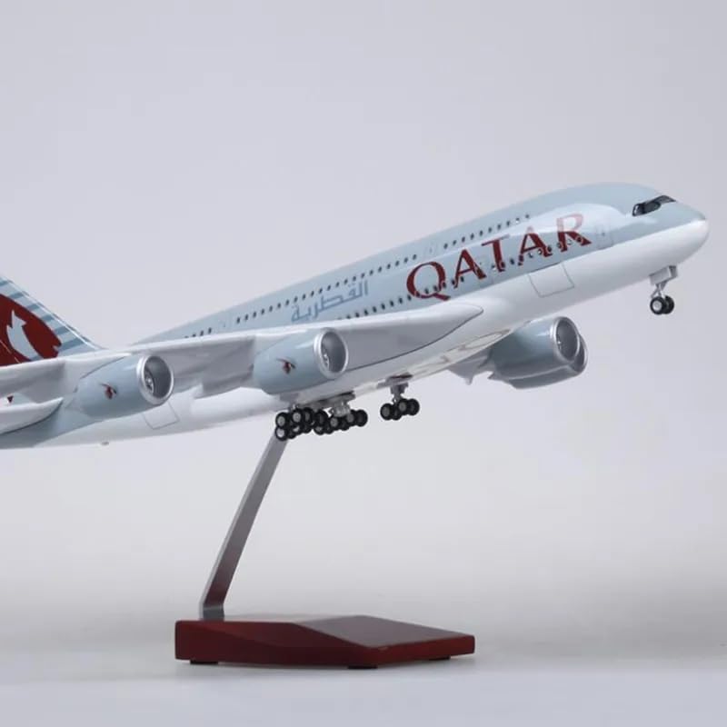 Modelo de Avião Andsyyds Qatar A380 Escala 1:160 50,5 cm com Luz