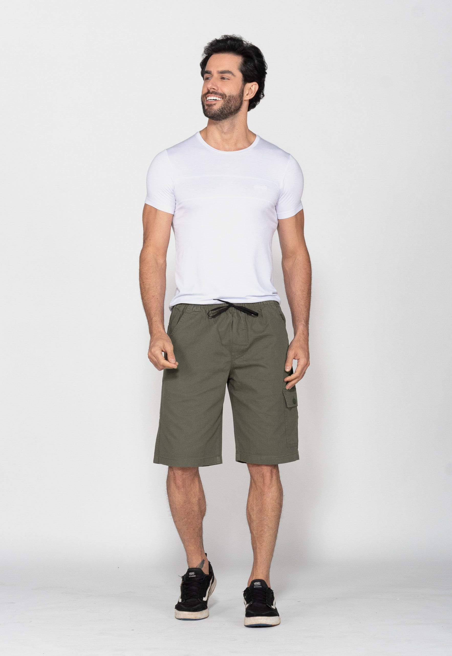 Bermuda Macaw 7815 Verde Elástico Sarja