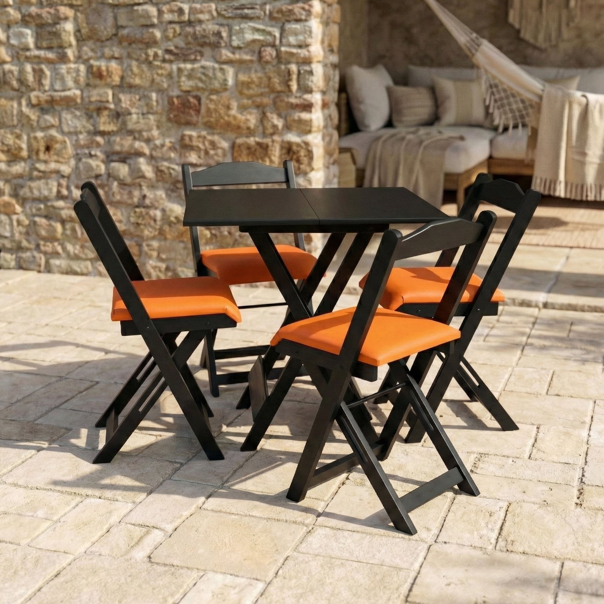 Conjunto Mesa Dobrável Área Externa 70x70cm Com 4 Cadeiras Estofadas Madeira Preto/laranja Preto/laranja