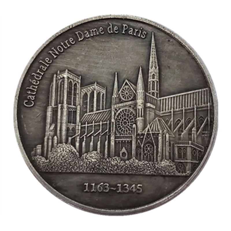 Réplica De Moeda Comemorativa Notre Dame De Paris Com Acabamento Prateado Antigo
