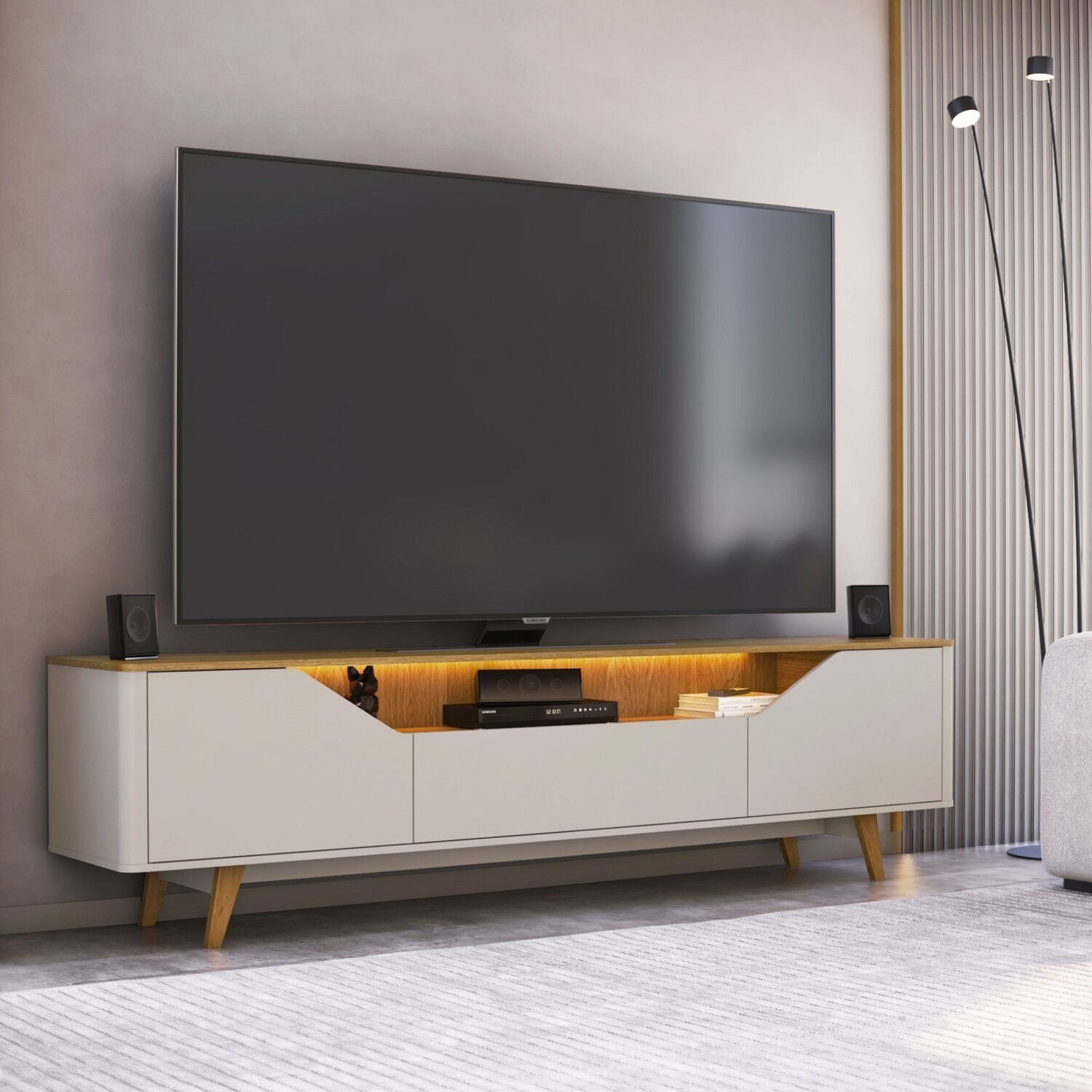 Rack Para Tv 85 Polegadas Com Led Pés Em Madeira Maciça Cooper Bege Dunas/ Carvalho