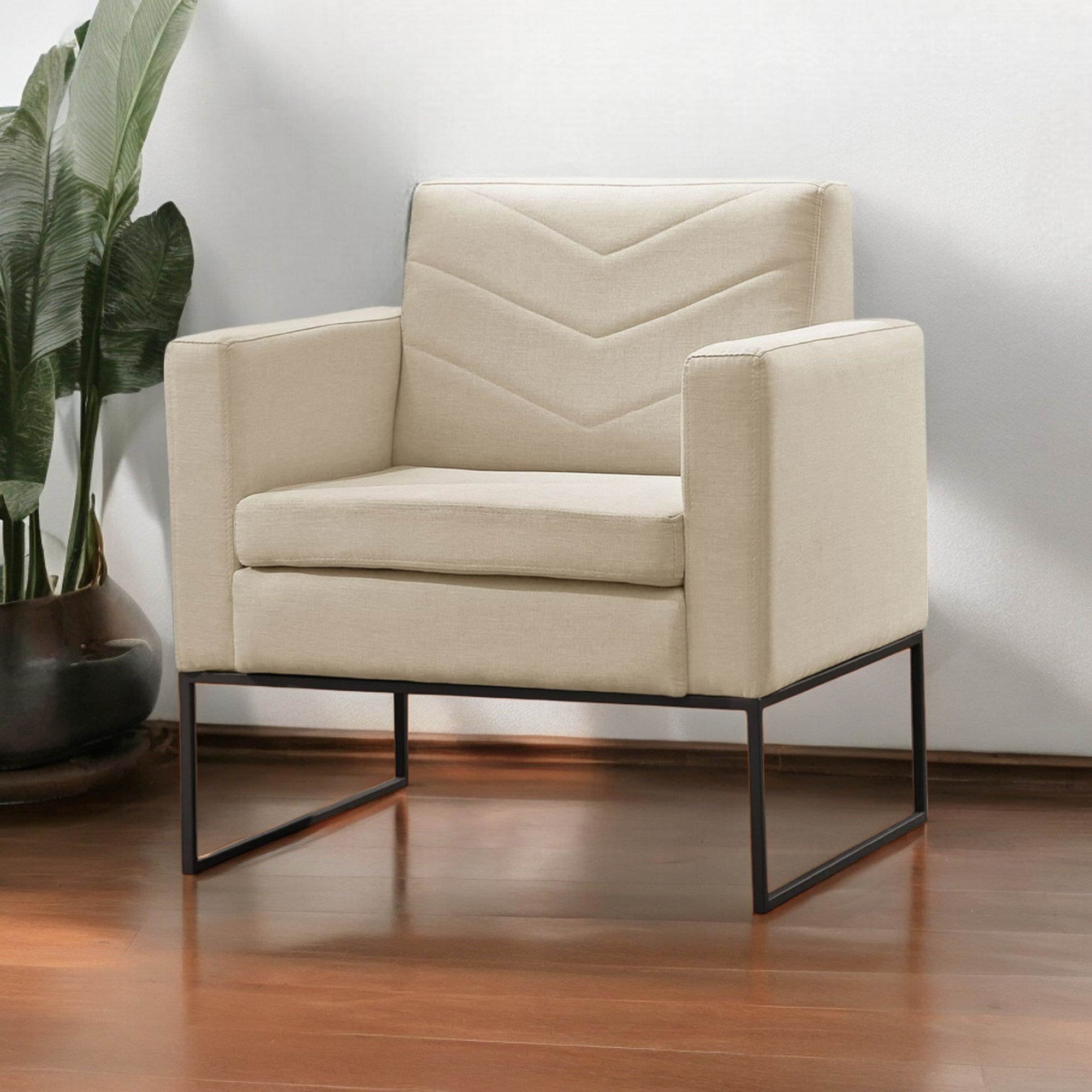 Poltrona Para Sala De Estar Base Apolo Luxo Bege Claro