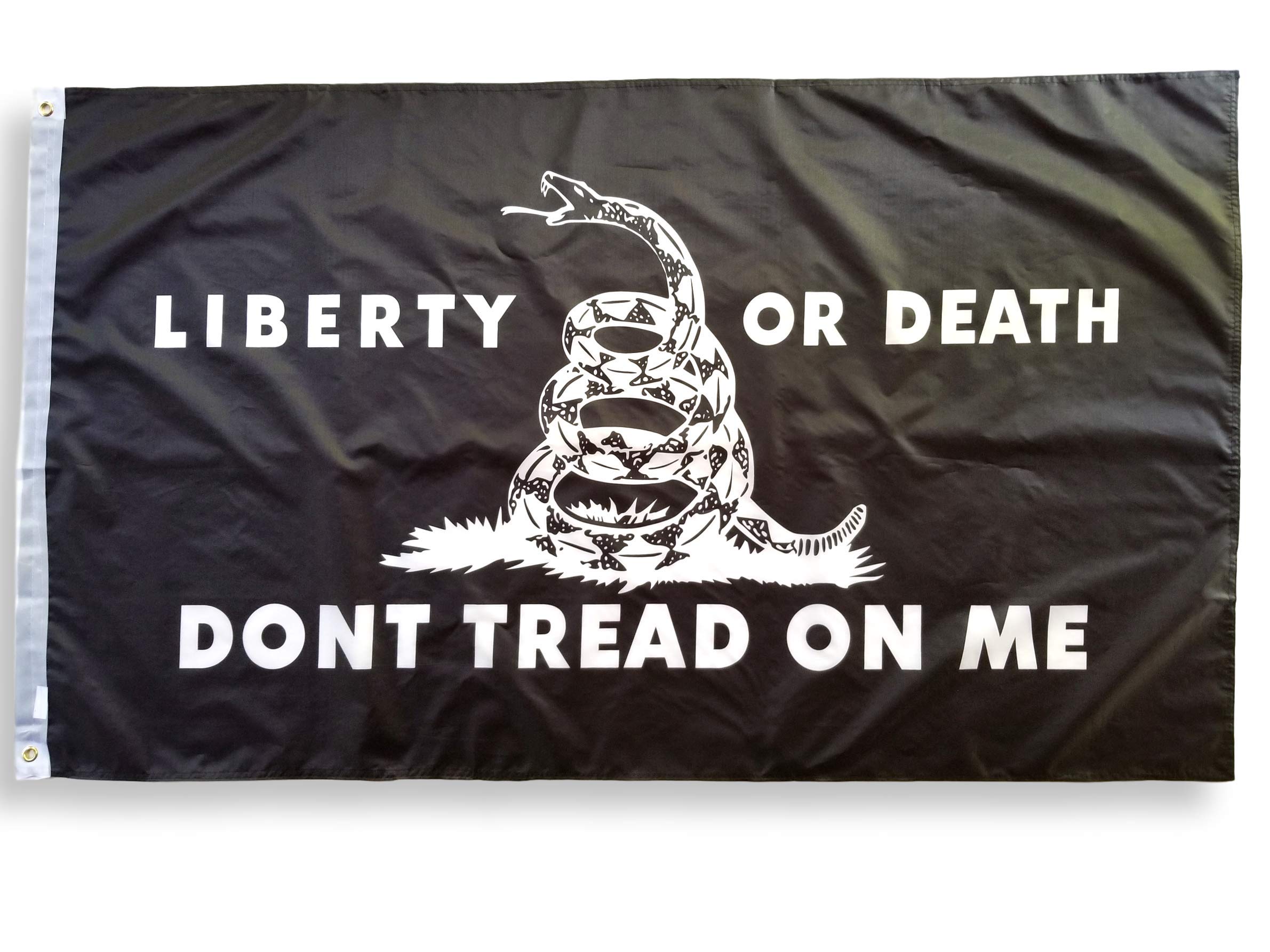 Bandera Liberty Or Death Banner 91x152 Cm