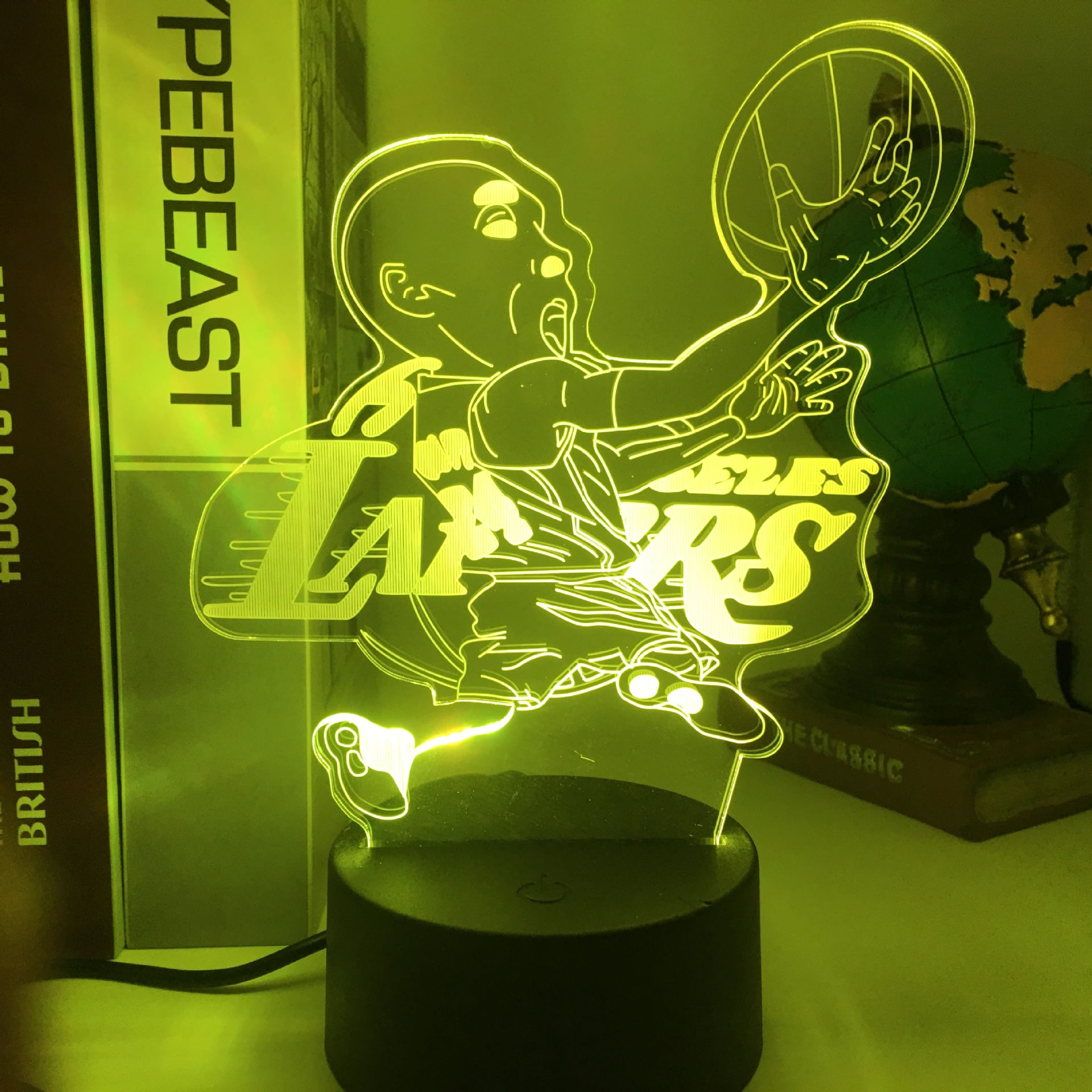 Luz Noturna Led 3d Lakers James Color Changing Para Crianças