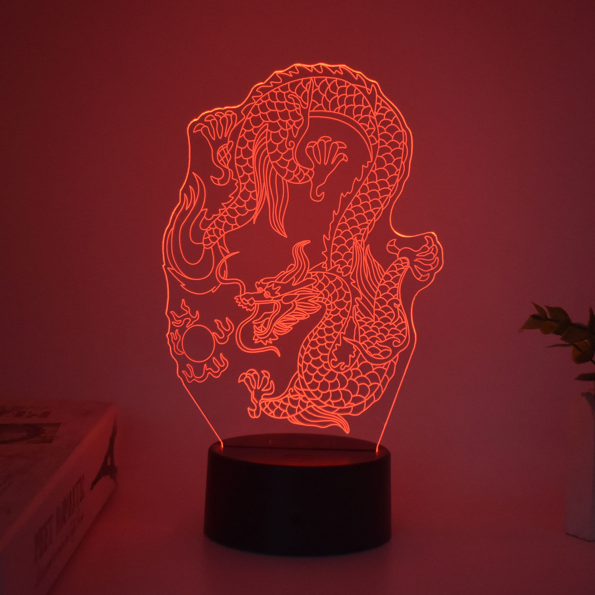 Dragão De Estilo Chinês Com Luz Noturna 3D Brincando Com Pérola