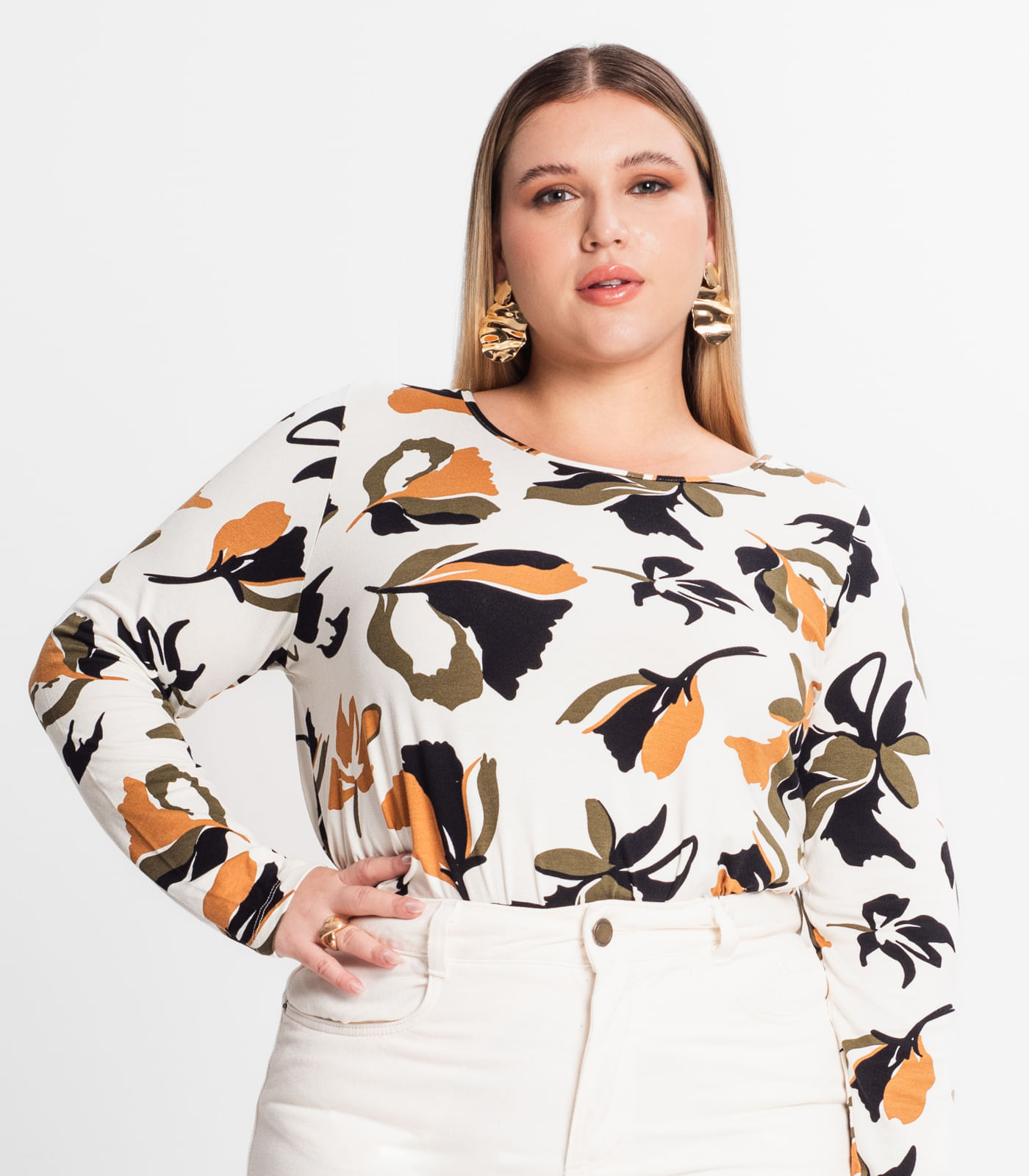 Blusa Plus Size Estampada Em Viscose Secret Glam Bege Plus G2
