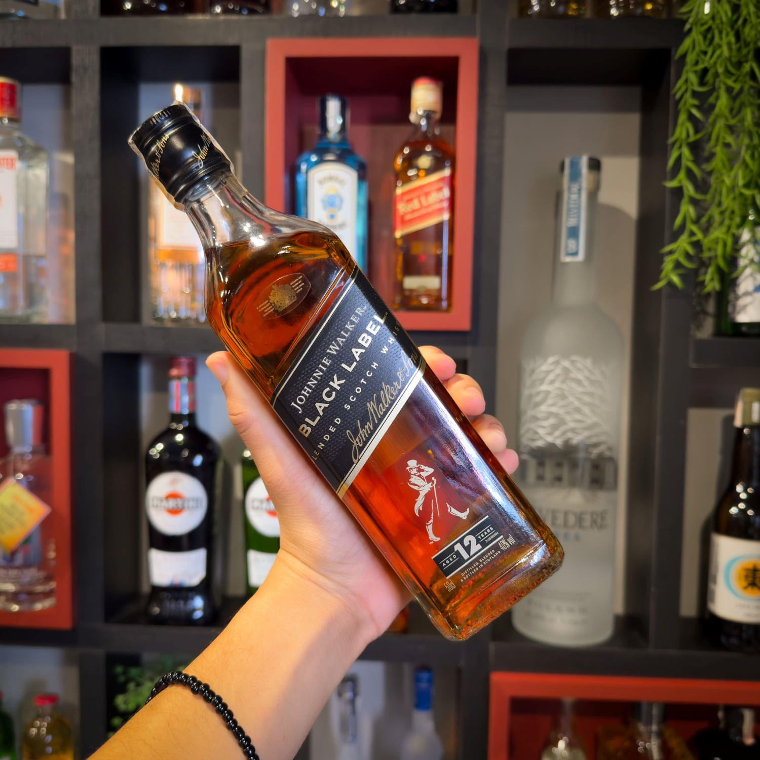 Whisky Escocês Johnnie Walker Black Label 500ml - Carrefour