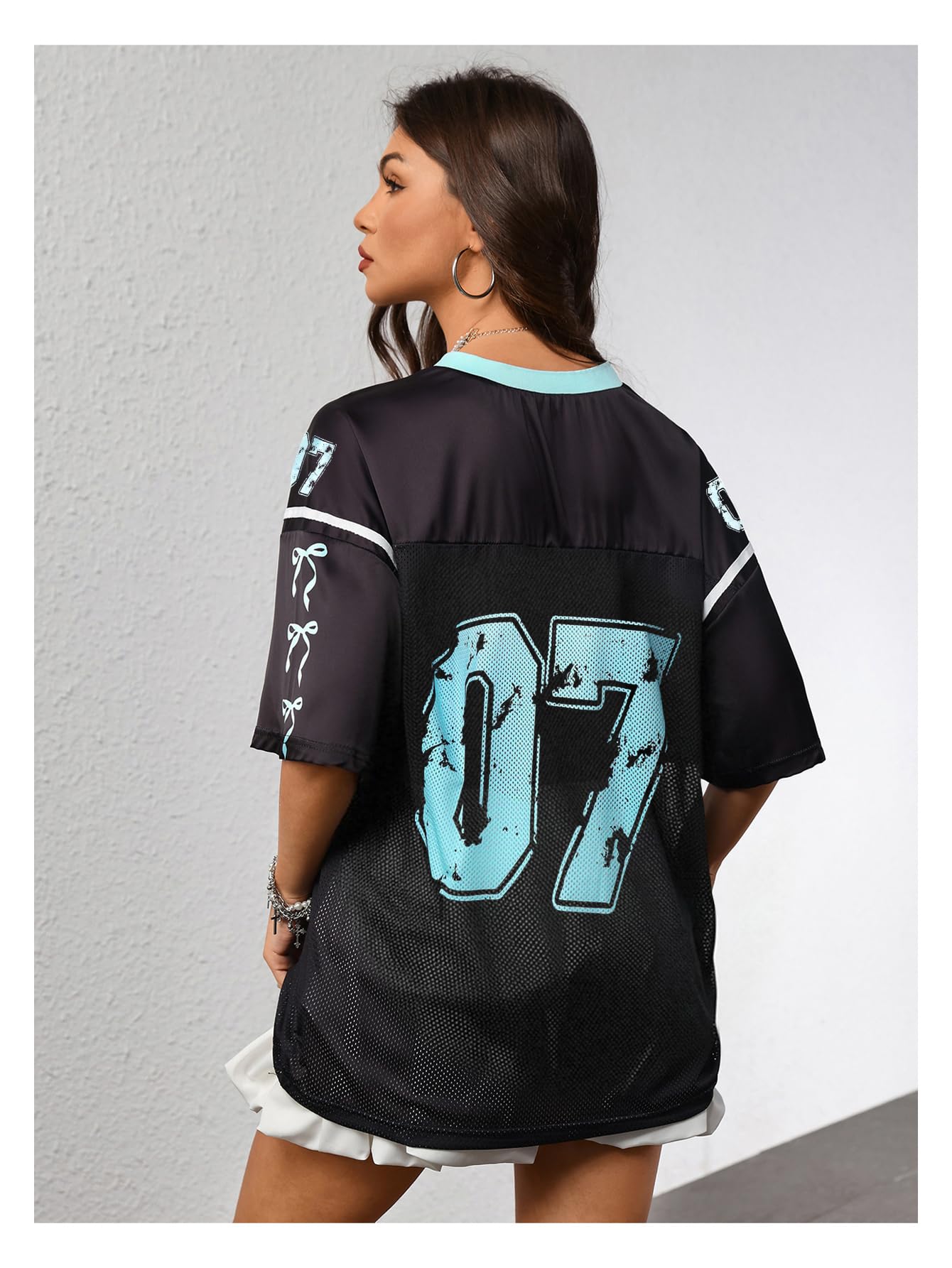 Camisa Jersey Roseeek Y2k Number Graphic Com Decote Em V Para