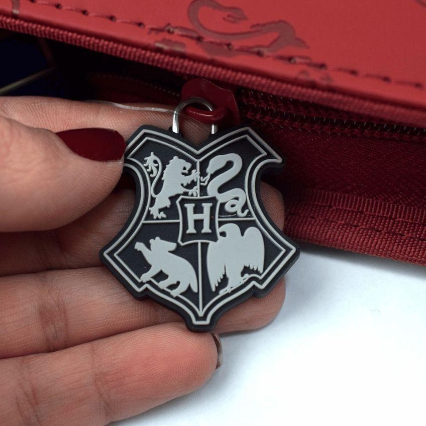 Fichário Universitário Com Zíper Dac 5349 Harry Potter 4 Argolas 48 Folhas E 10 Divisórias Vermelho - imagem 3