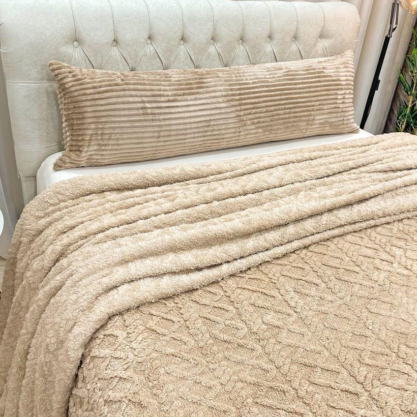 Manta Alto Relevo Queen 220x240cm Sherpa Aconchegante Bege Lilly Home Enxovais - imagem 3