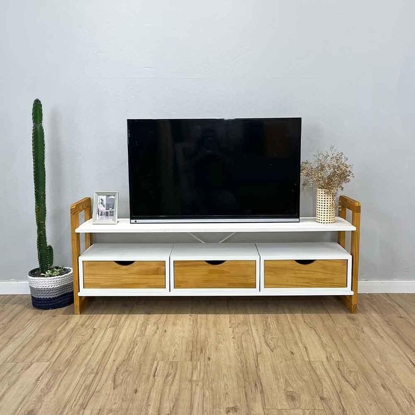 Rack TV Linea de Madeira Pinus 141,5cm com 3 Gavetas Branco e Nozes Artfactory Design - imagem 3