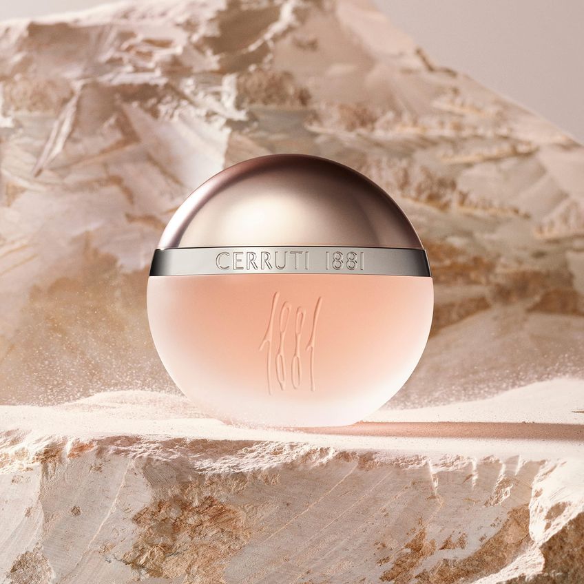 Perfume Nino Cerruti Cerruti 1881 Eau De Toilette 100ml Para Mulheres - imagem 4