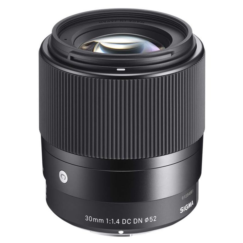 Lente Sigma 30mm F1.4 DC DN Contemporânea para Micro 4/3 Preta - imagem 4