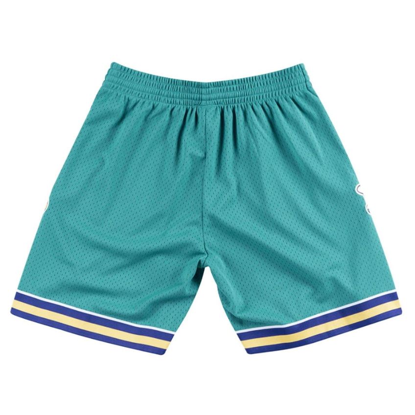 Shorts Mitchell & Ness Hornets Jogo Fora 2005-06 - imagem 3