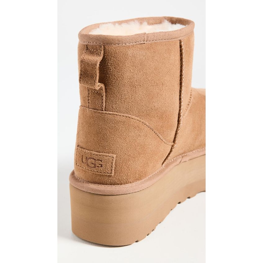 Bota Feminina Clássica Ugg Mini Plataforma Castanha Tamanho 9 - imagem 4