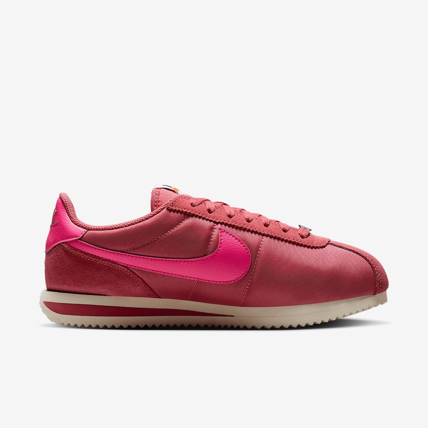 Tênis Nike Cortez Textile Tamanho 8 - imagem 4