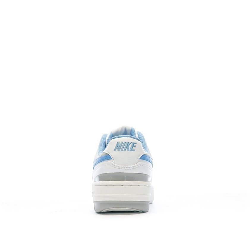 Tênis Nike Gamma Force Branco/Azul Universidade Feminino Largura 9.5W DX9176 - imagem 3