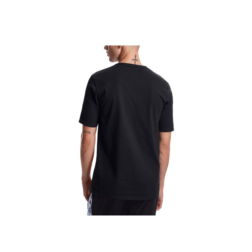 Camiseta Champion Heritage Preta - Tamanho Médio - imagem 3