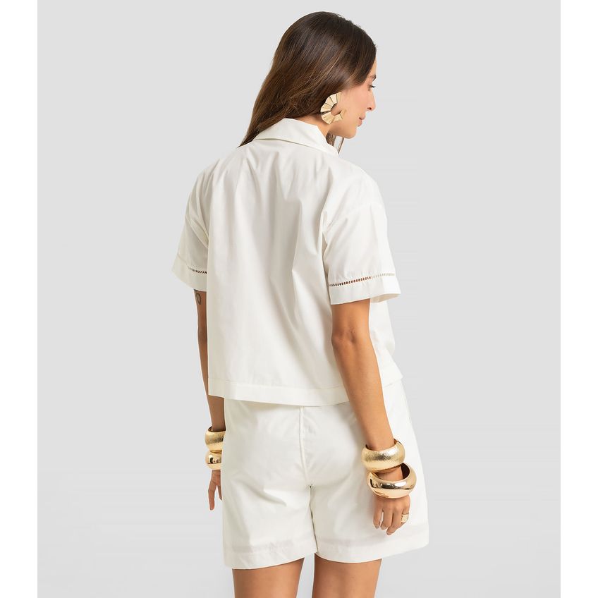 Camisa Feminina Em Tecido Tricoline Dianna Bege M - imagem 3