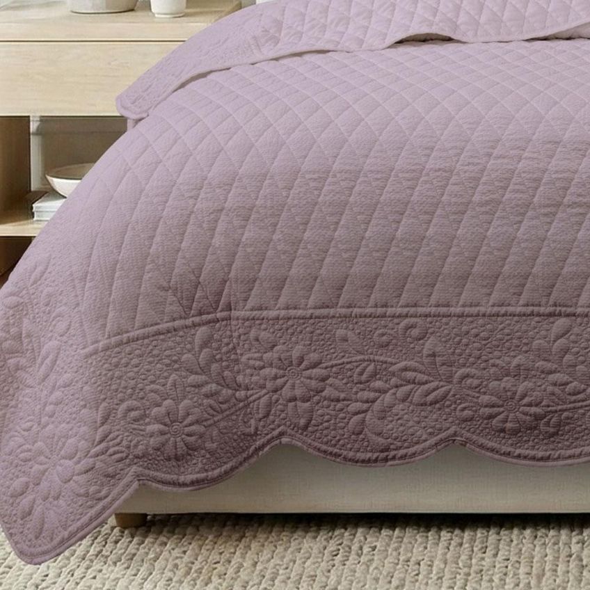 Kit Cobre Leito Chanel King Micropercal 300 Fios Colcha 3 Peças Dupla Face Matelassê Relevo Lavanda - imagem 3