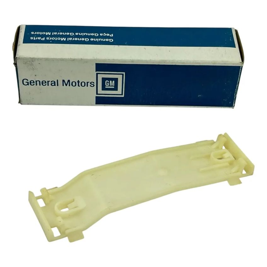 Retentor Moldura Tampa Mala Astra Wagon 1995 1996 90414731 - imagem 4