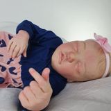 Bebê Reborn Olhos Fechados Pronta Entrega