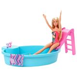 Boneca Barbie Piscina Chique com Acessórios Mattel