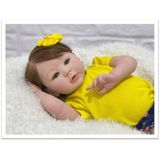 Bebê Reborn Menina  Realista Com Acessórios Inclusos