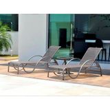 Kit 2 Espreguiçadeiras E Mesinha Com Vidro Para Piscina