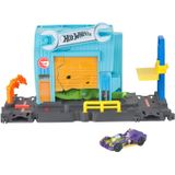 Hot Wheels City Gator Garage Attack Play Set