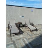 Kit 2 Espreguiçadeiras E Mesinha Para Piscina E Jardim