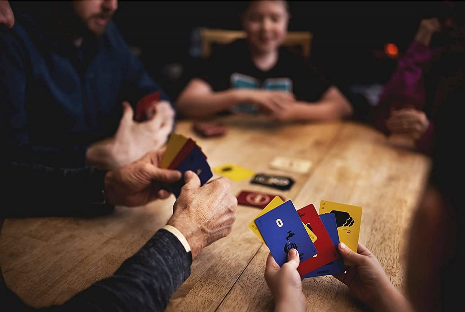 Obtenha Jogos De Cartas Sem Pernas - Provavelmente O Maior Jogo De Desafio  - Jogos De Festa Divertidos E Brutais Para Adultos Festa Halloween Natal  Feriado De Ação De Graças