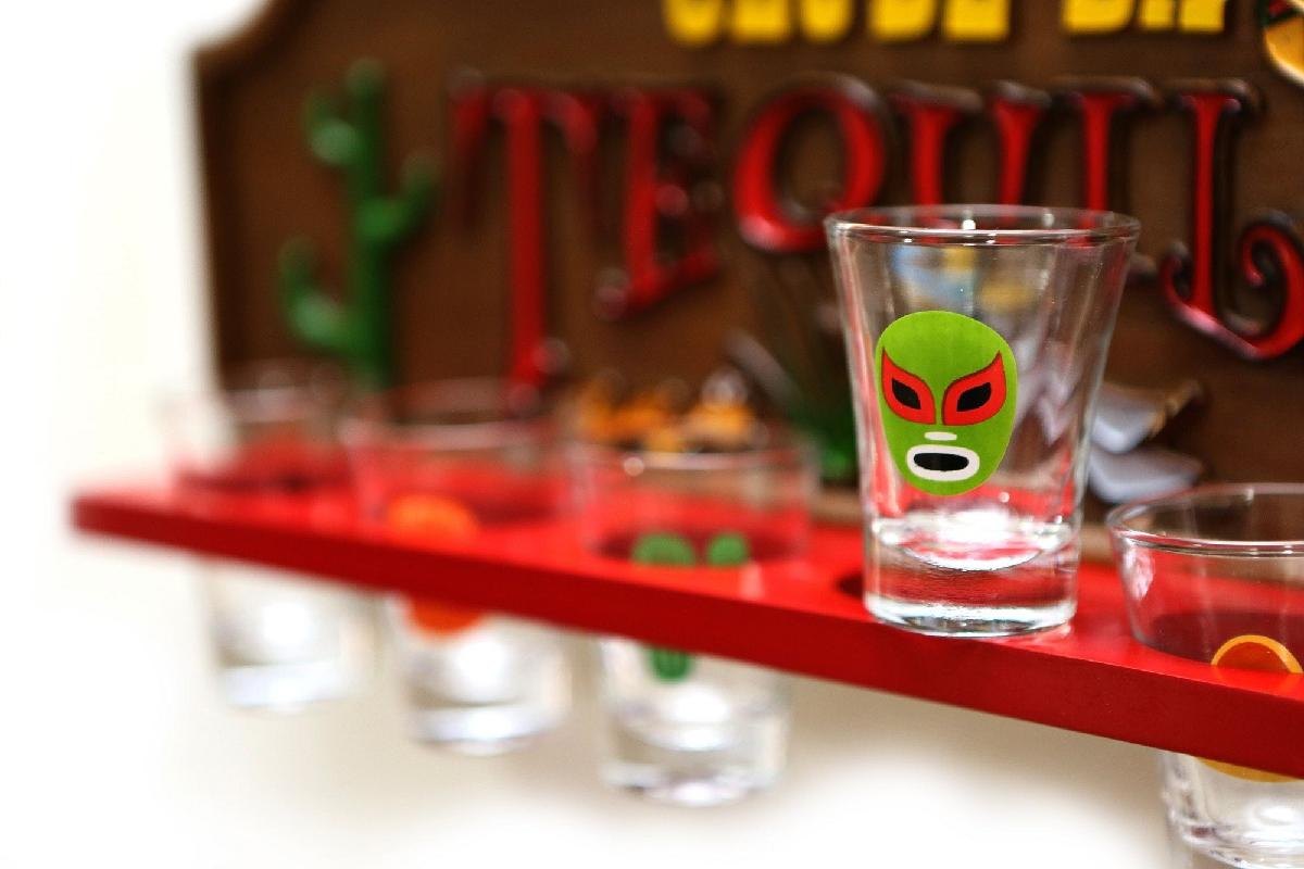 MP27191797_Placa-Decorativa-Clube-da-Tequila----Copos_4_Zoom