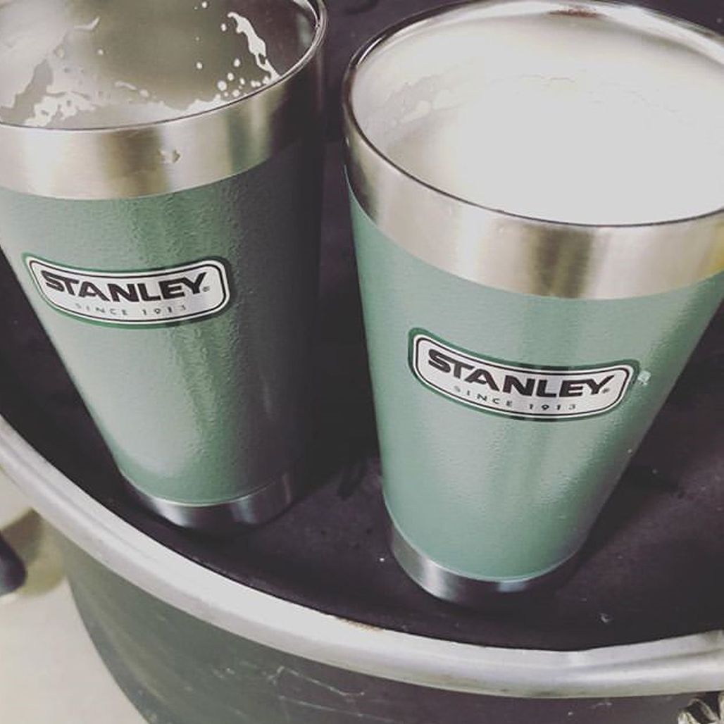 Copo Térmico Stanley Para Cerveja Café Aço Inox Com Abridor Verde -  Carrefour - Carrefour