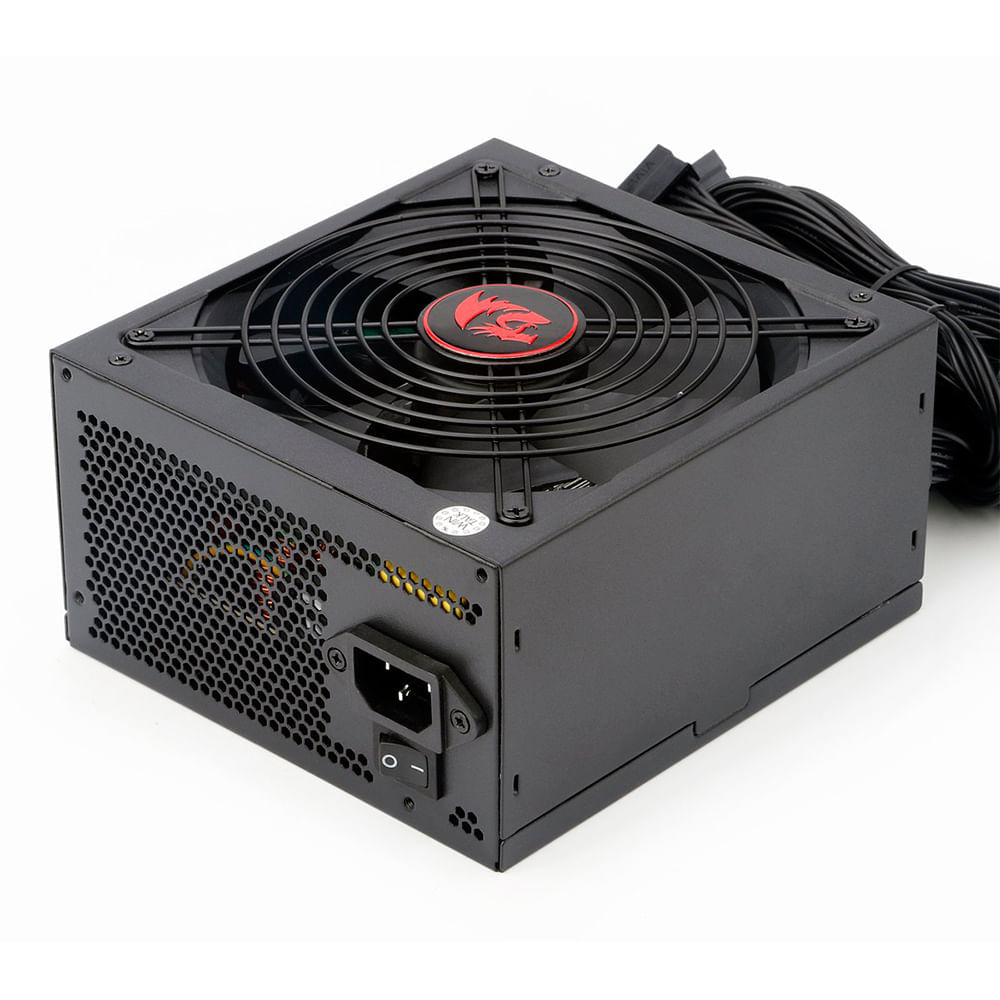 Fonte 600W Redragon RGPS-600W Cabos Fixos PFC Ativo Sem Cabo de Força FAN 14cm Bivolt - GC-PS002-1 é boa?