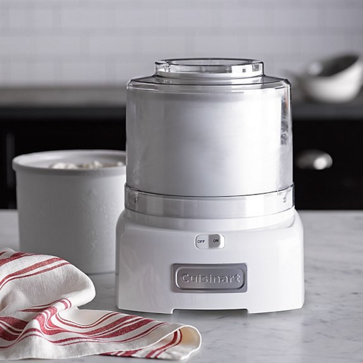 MP11609184_CUISINART-Maquina-para-sorvete-branca-Cuisinart--127V-ice-21_3_Zoom