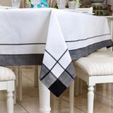 Toalha De Mesa Quadrada 140x140cm Outono - Catran Branca/preto