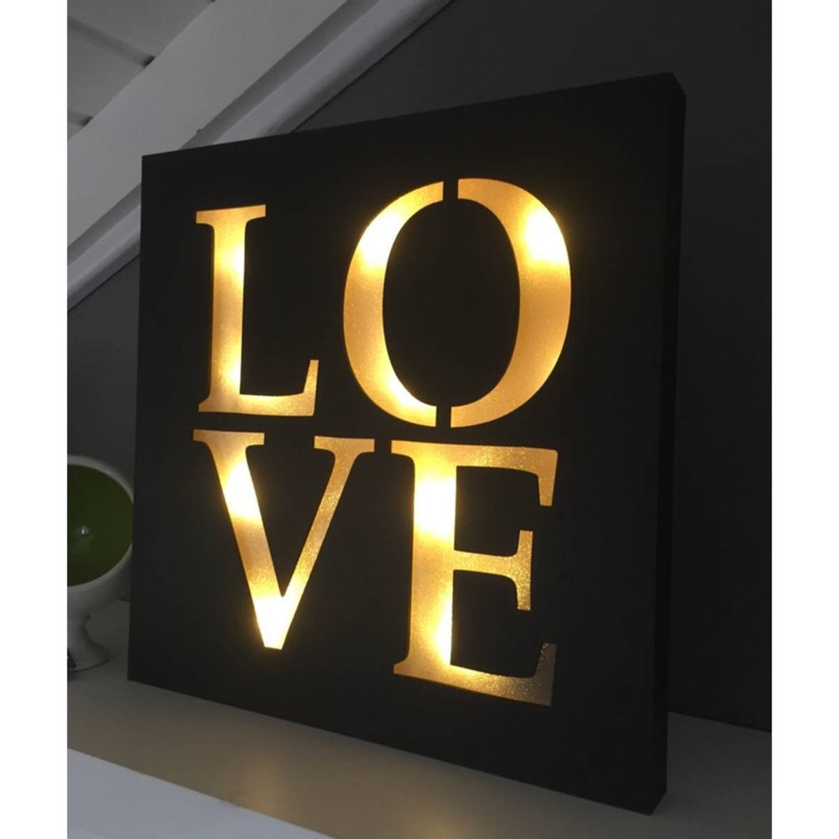 MV20341435_Placa-Quadro-Decorativo-LOVE-Iluminado-a-Led-34-x-34-cm_3_Zoom