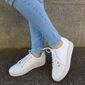 MV28983774_Tenis-Feminino-Branco-Couro-Modinha-Tendencia_2_Zoom