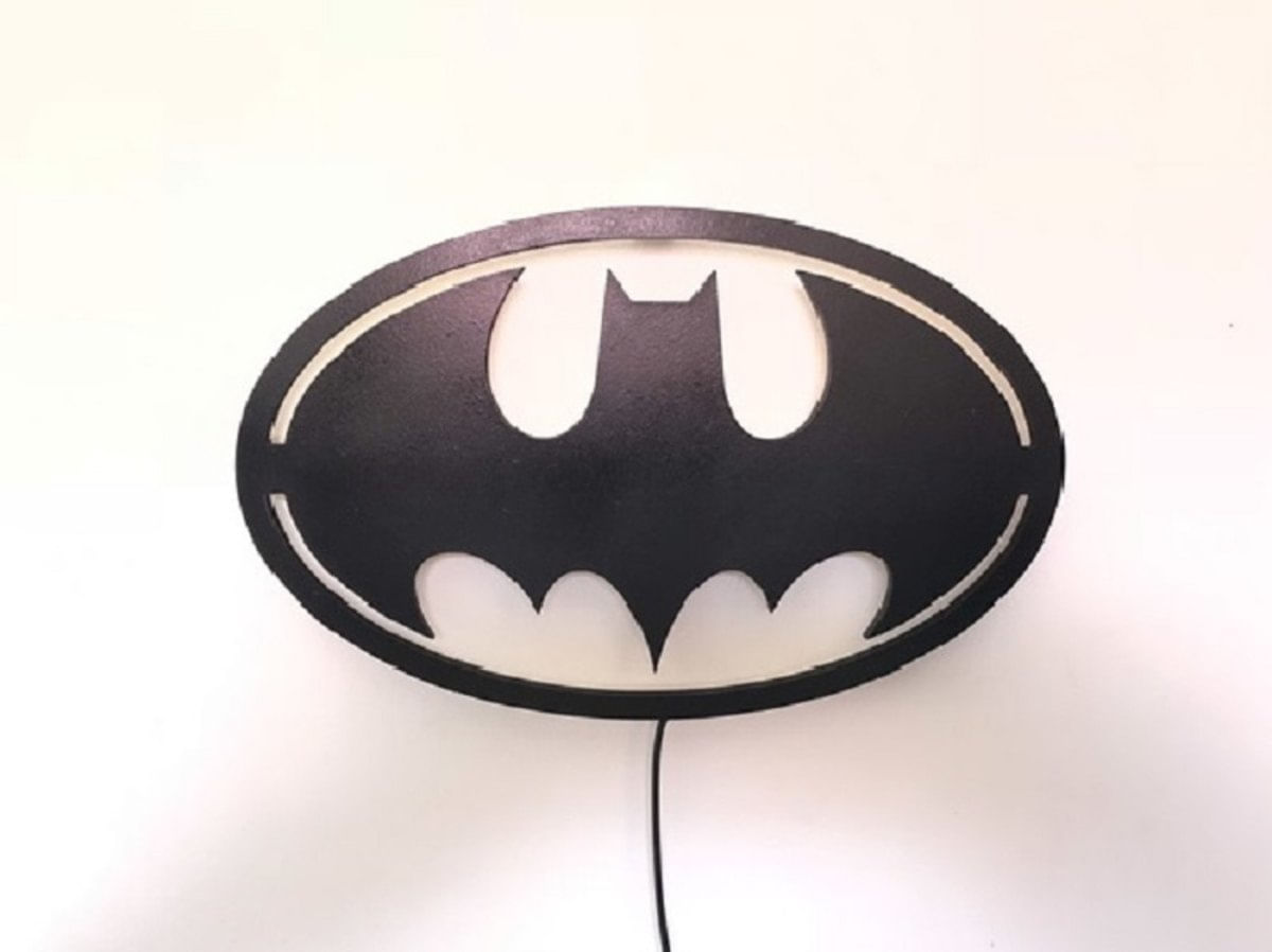 MP29196522_Luminaria-Do-Batman-LED-Amarelo_2_Zoom