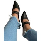 Sapato Mule Feminino Preto Com Spikes Bico Fino Flat