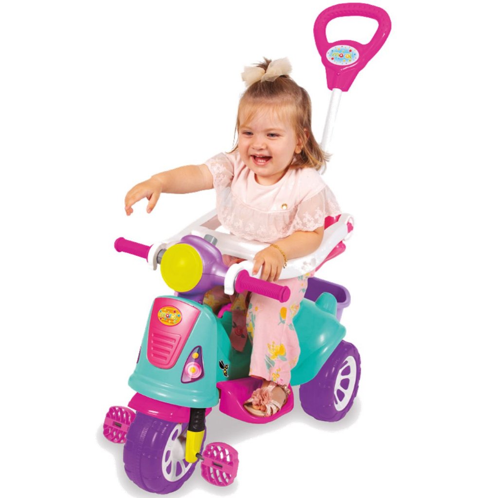 Triciclo Motoca Infantil Passeio Empurrador Pedal Som Verde