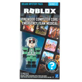 Boneco roblox em promoção