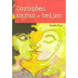 Corações, caras e beijos