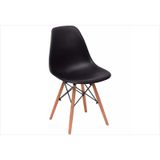 Cadeira Eiffel Charles Eames em ABS Preta com Base de Madeira DSW